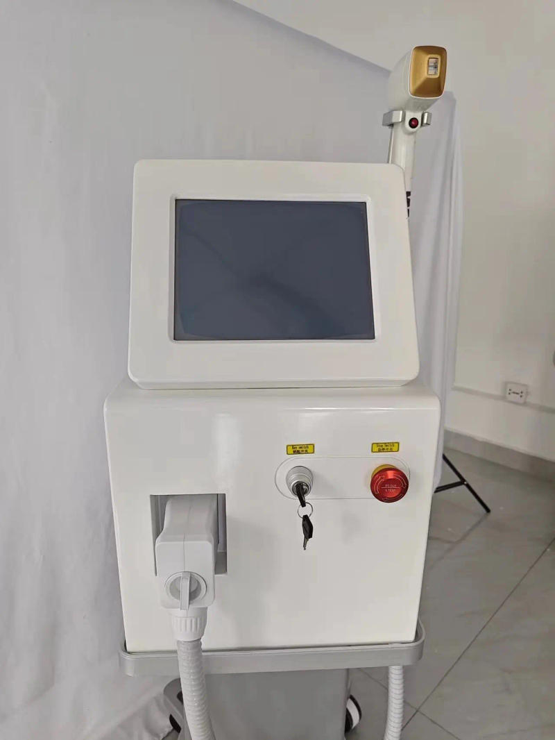 Description Picture 3 of item2000W Professional 808nm Diode Laser Hair Removal Machine 3 Wavelength 755 808 1064 For Whole Body Laser Epilator Salon