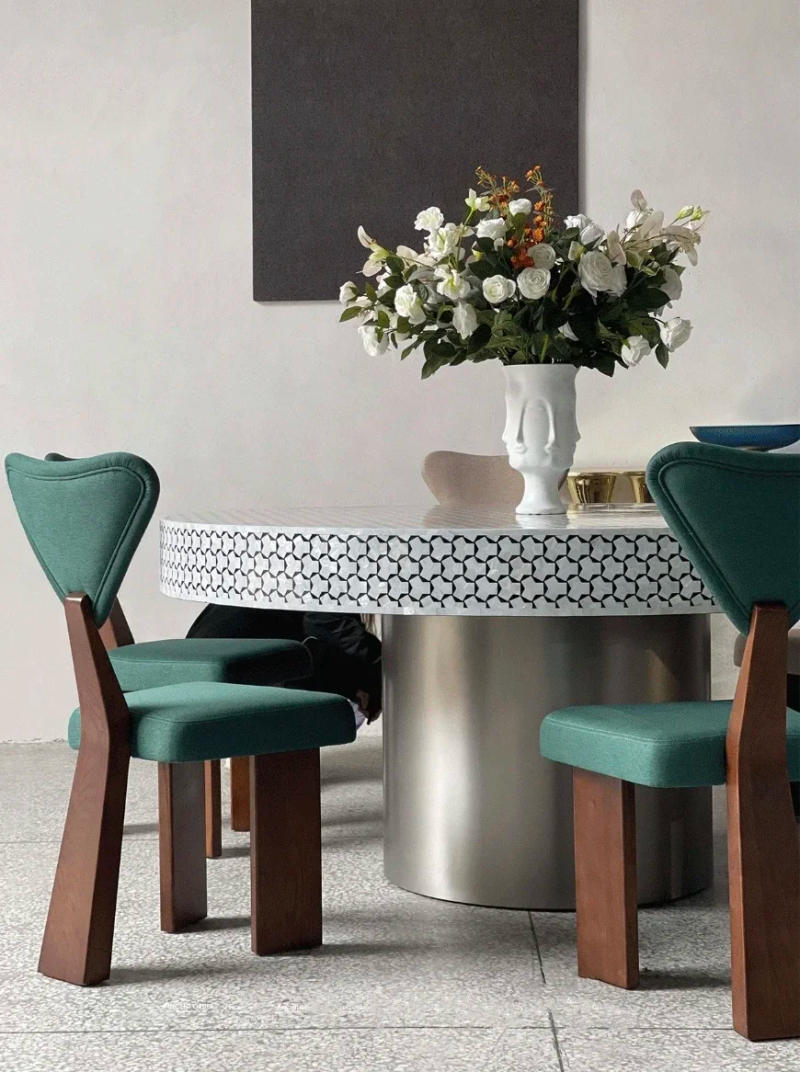 Description Picture 5 of itemItalian Light Luxury Solid Wood Dining Chairs Home Retro Designer Backrest Dining Chair Modern Simple Restaurant Reception Chair