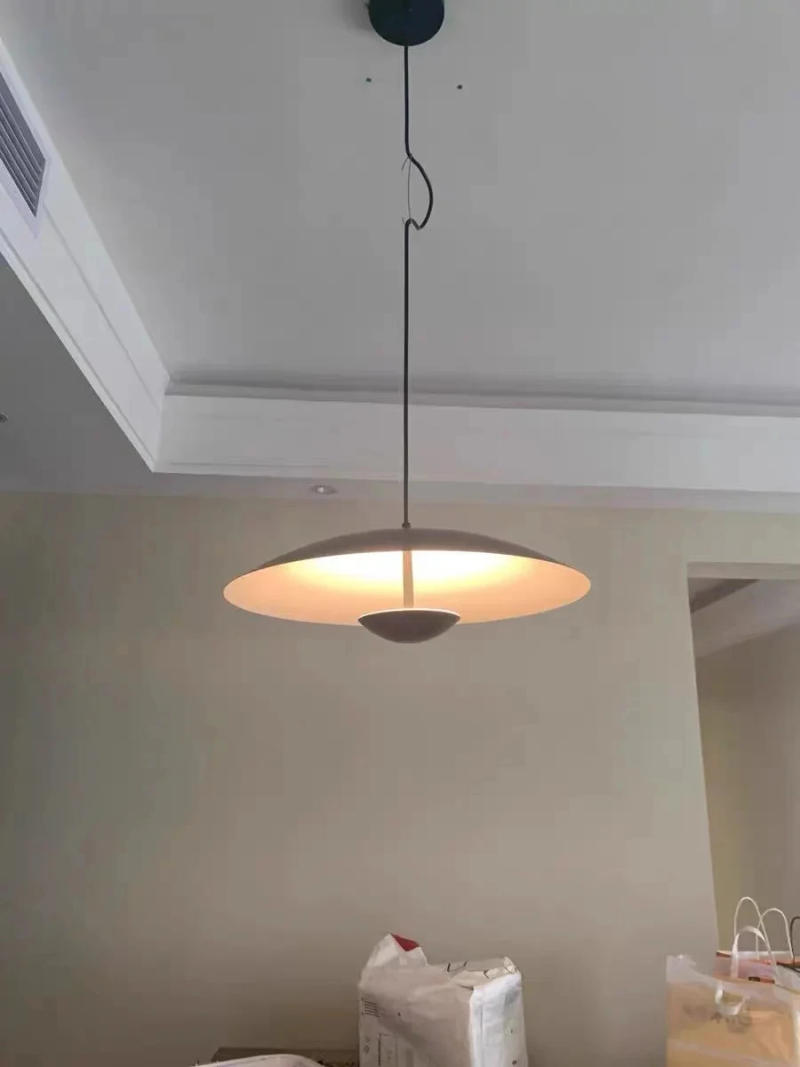 Description Picture 5 of itemCreative UFO Design LED Pendant Light Dining Room Ceiling Chandelier Modern Living Room Bedroom Bedside Decoration Hanging Lamp