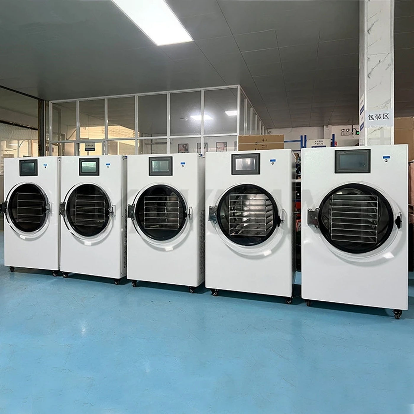 Slide 7bd2b3239b6a4e33bc44cd8f59c503f1