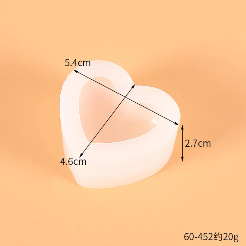 Description Picture 3 of itemHeart Shape Silicone Mold DIY Love Candle Aromatherapy Handmade Soap 3D Plaster Crystal Uv Epoxy Resin Candle Molds Home Decor