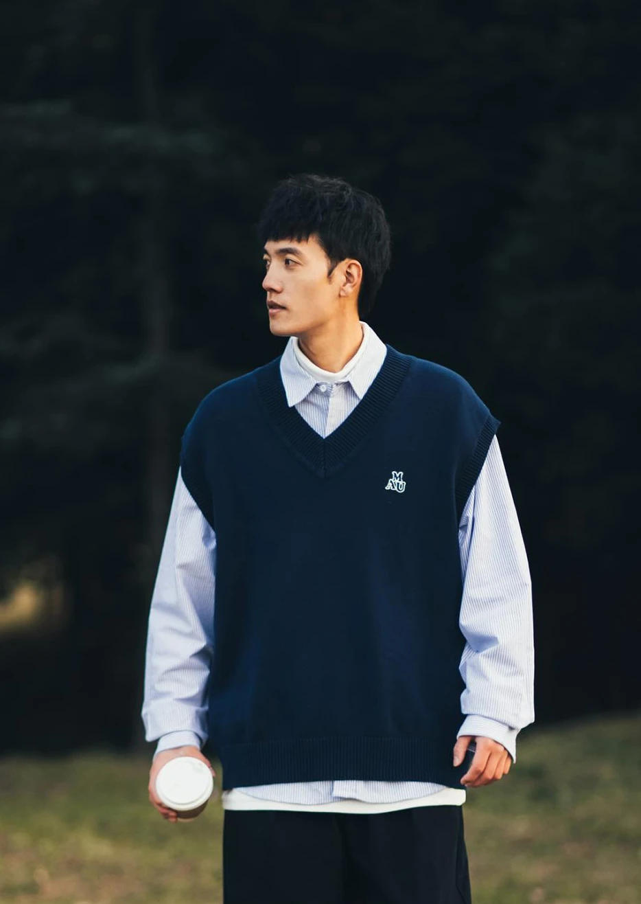 Description Picture 4 of itemMan Clothes Print No Hoodie Knitted Sweaters for Men Vest Sleeveless Waistcoat Fashion 2023 Y2k Vintage Heated Japanese Harajuku