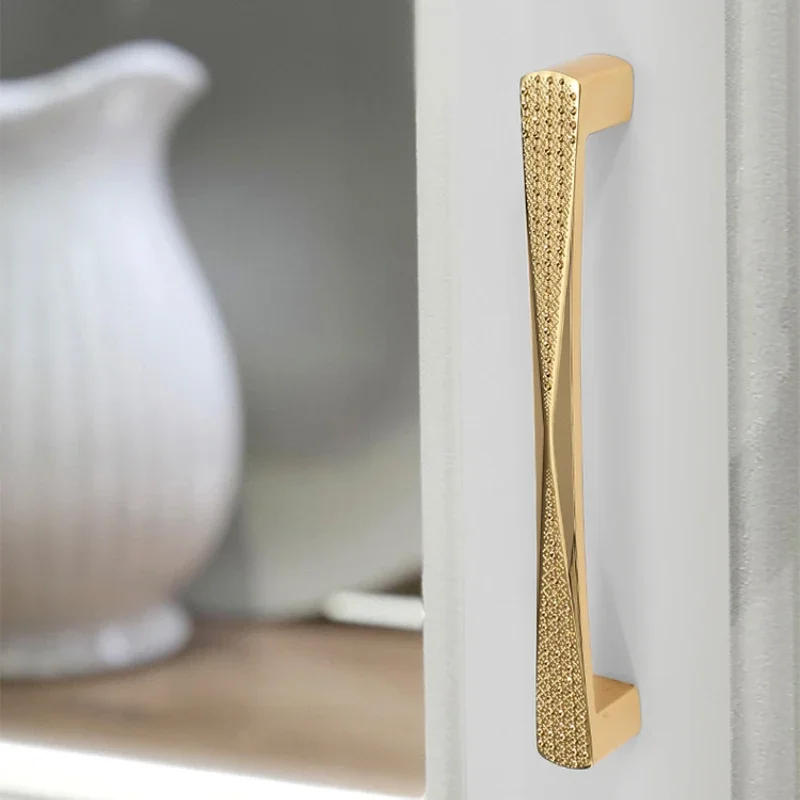 Description Picture 3 of itemEuropean Light Luxury Gold Cabinet Handle Modern Simple Rose Gold Wardrobe Drawer Hanging Wine Cabinet Door Knobs and Pulls