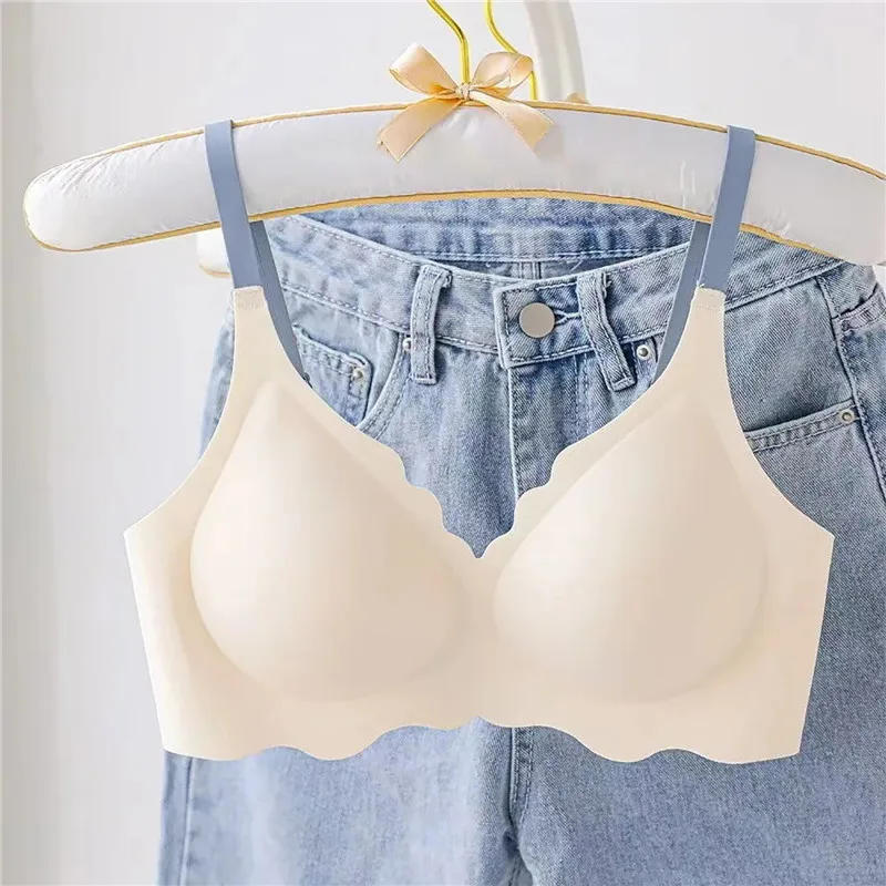 Description Picture 5 of itemSeamless Top Women Comfortable Sports Bra No Steel Ring Pure Desire Upper Support Sling Adjustable Beauty Back Bra Thin Section