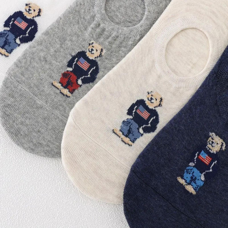 Description Picture 4 of itemFashion Men's Boat Socks Cartoon Bear Summer Autumn Non-slip Invisible Silicone Cotton Ankle Slippers Socks Retro