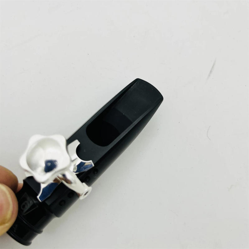 Description Picture 5 of itemLow Price Saxophone Mouthpiece Size 4C 5C 6C For Alto Soprano Tenor Sax Woodwind Instrument Accessories