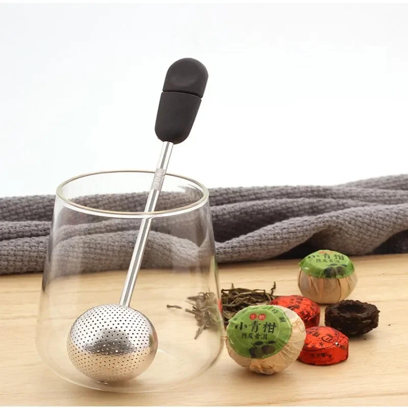 Description Picture 4 of itemMultifunction Tea Infuser Single-sided Rotating Tea Infuser Ball Tea Filter Mesh With Soft Handle Portable Fine Mesh
