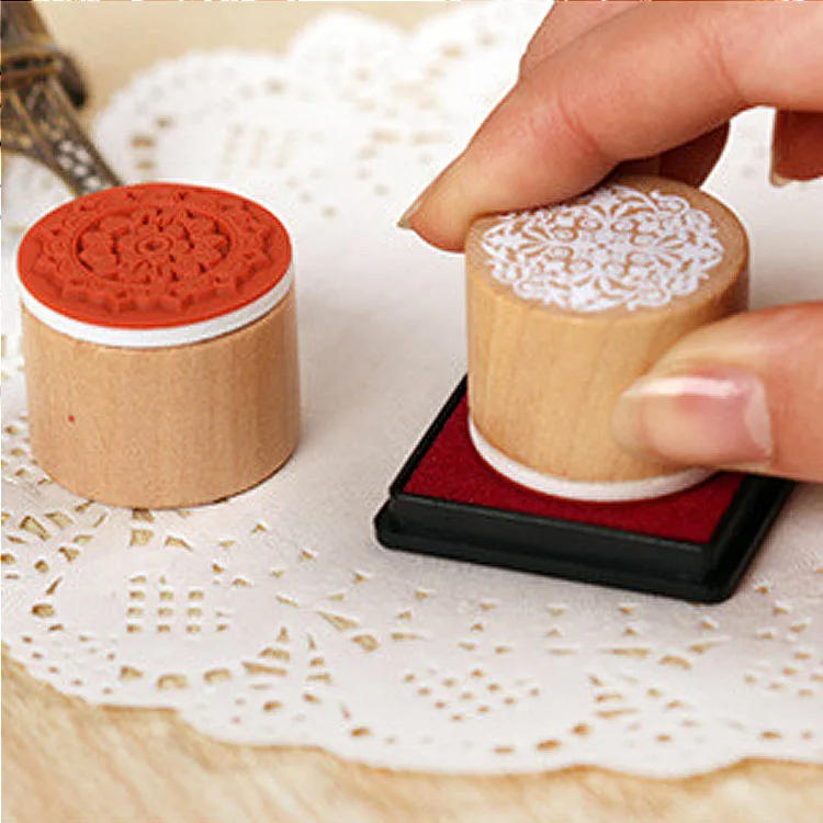 Description Picture 3 of item6pcs Wooden Round Vintage Floral Pattern Rubber Stamp Mandala  Lace Pottery Polymer Clay Scrapbook Embossing Craft DIY Tools