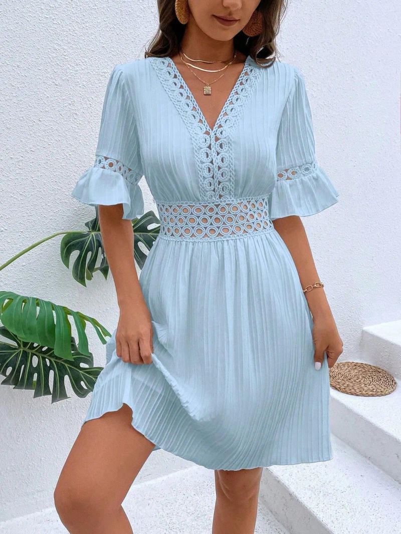 Description Picture 5 of itemWomen Elegant White Midi Dresses New Summer Lace Patchwork Casual Fashion Sexy V Neck Waistband Solid Tunic Party Dress Vacation