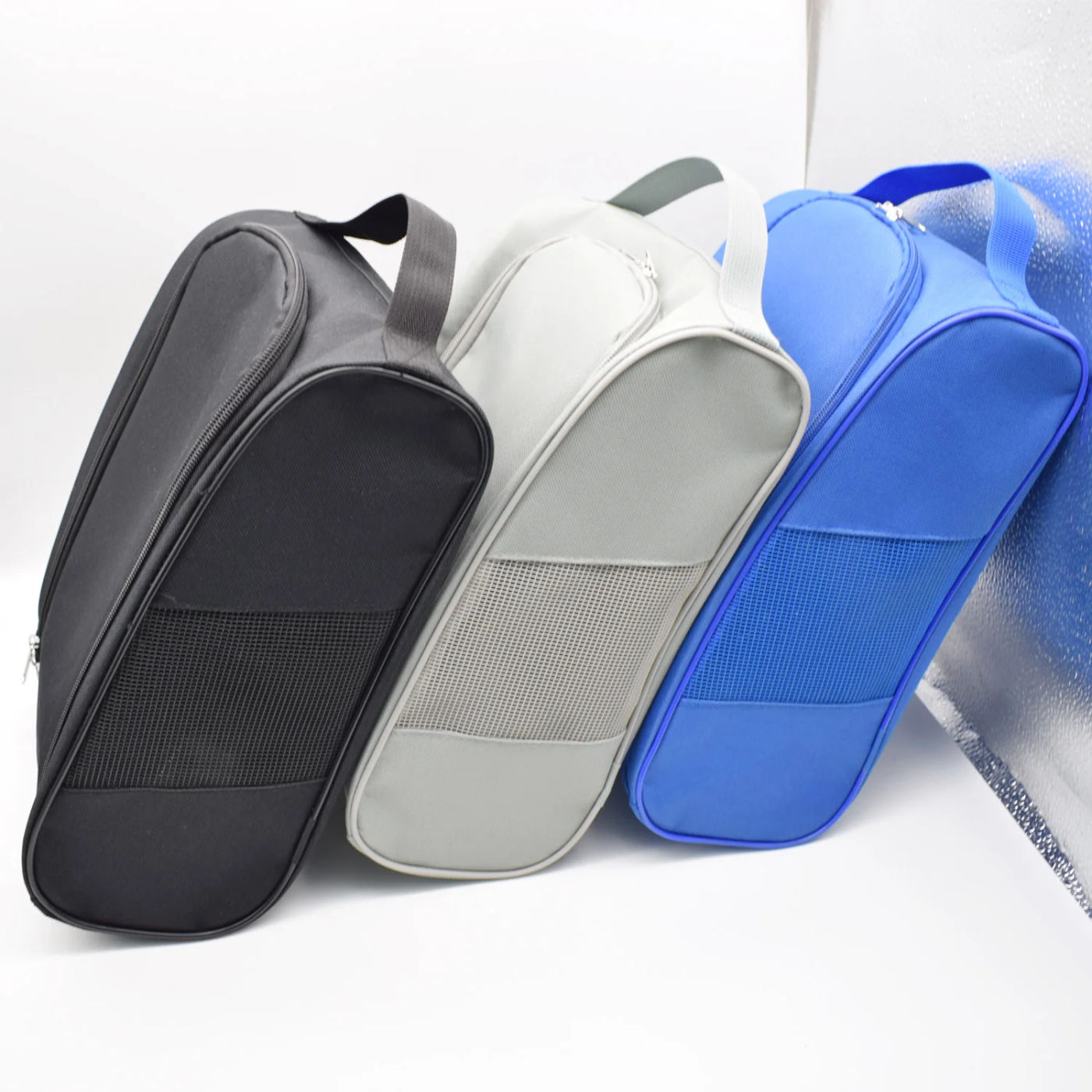 Description Picture 3 of itemPortable Golf Shoe Bag Oxford Cloth Shoe Carrier Bags Breathable Lightweight Golf Handbag Dustproof Football Tennis Shoe Bag