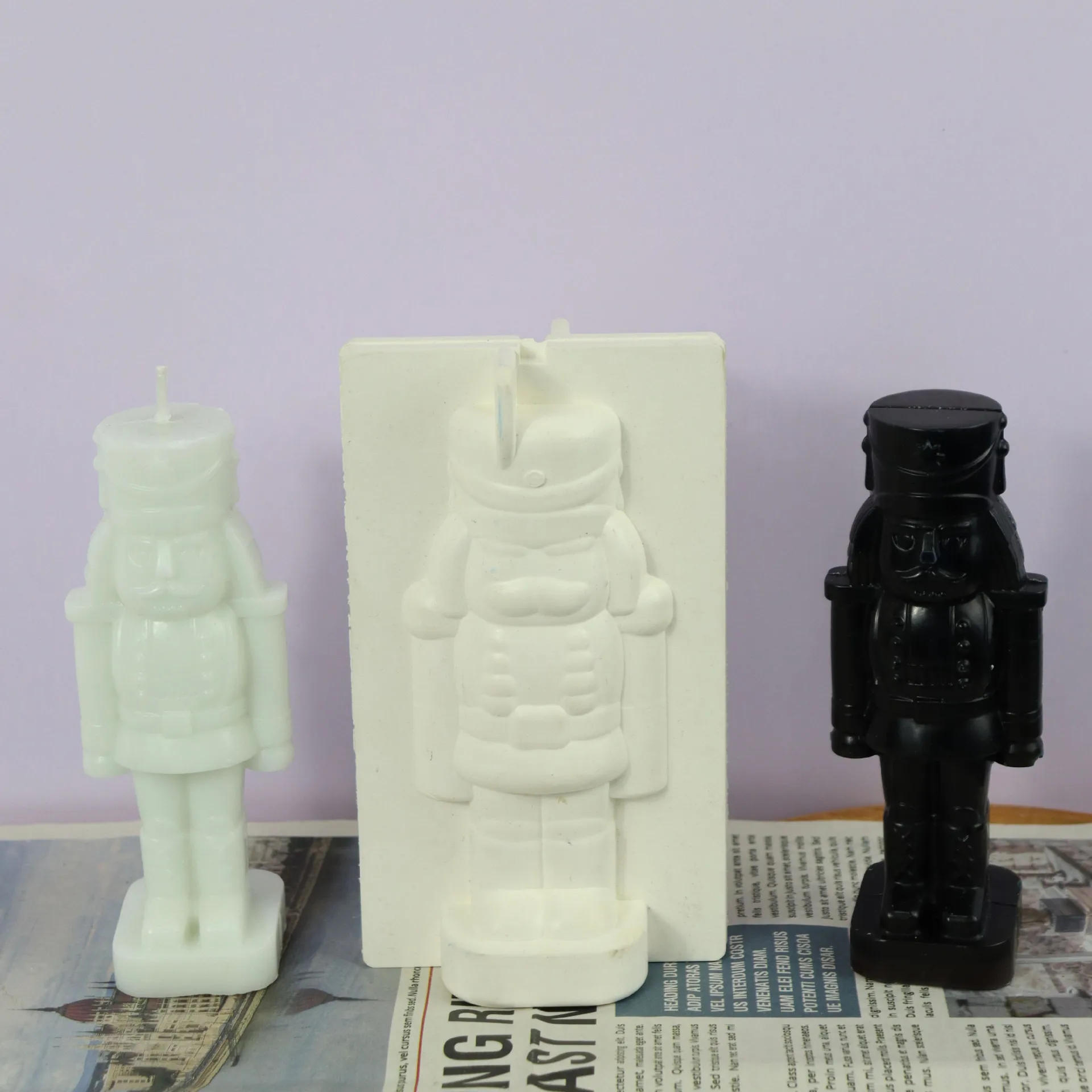 Description Picture 3 of itemWalnut Soldier Candle Silicone Mold DIY Portrait Aromatic Soap Candle Making Epoxy Plaster Ice Cream Mold Gifts Craft Home Decor