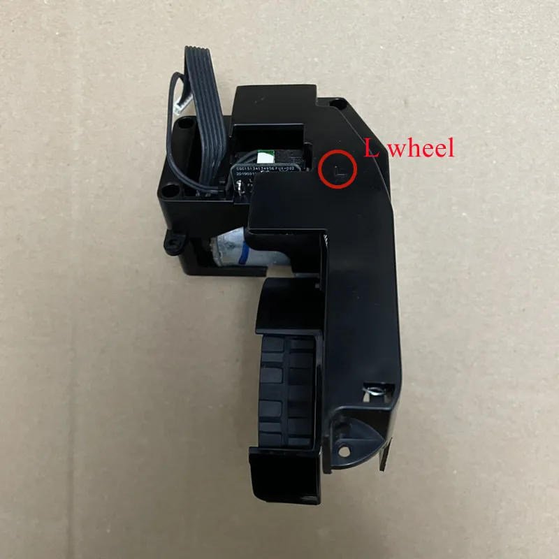 Description Picture 2 of itemVacuum Cleaner Wheel Assembly for Proscenic M8 Pro M7 Max U6 Robotic Vacuum Cleaner Parts Wheel Motor Replacement Accessories