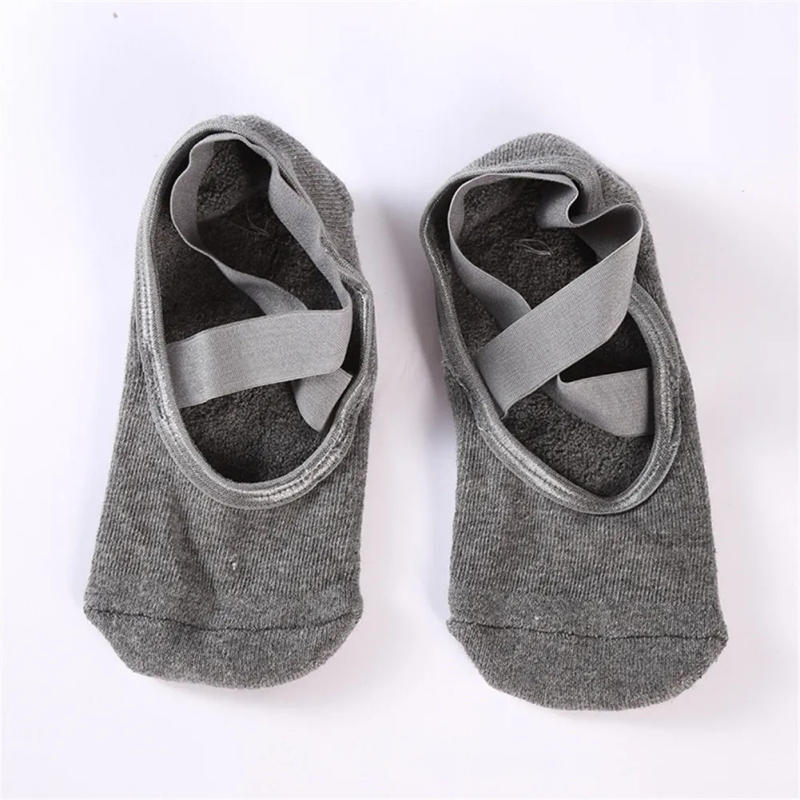 Description Picture 3 of itemWomen Yoga Socks Silicone Pilates Barre Socks Fitness Sport Sock Sports Dance Slippers With Grips For Women Girls Supplies