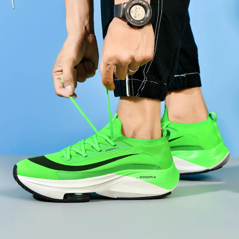 Description Picture 6 of itemCouple Running Shoes Men Mesh Breathable Comfortable Flat Casual Walking Shoes Lace-up Trendy Outdoor Sneakers for Men Women