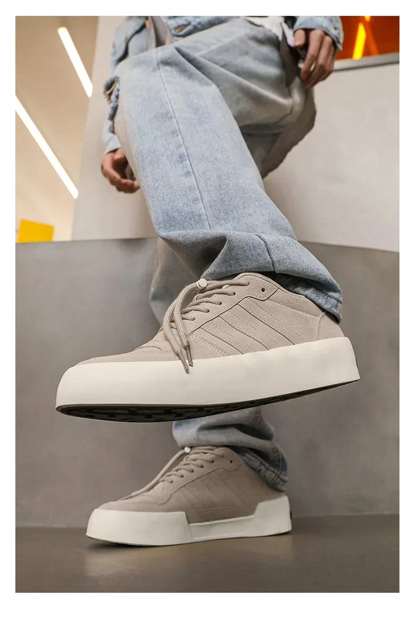 Description Picture 6 of itemSolid Color High Flat Canvas Shoe with Thick Soles Elevated Height Casual Shoe Lace Up Design Flat Shoes for Couples Sports Shoe