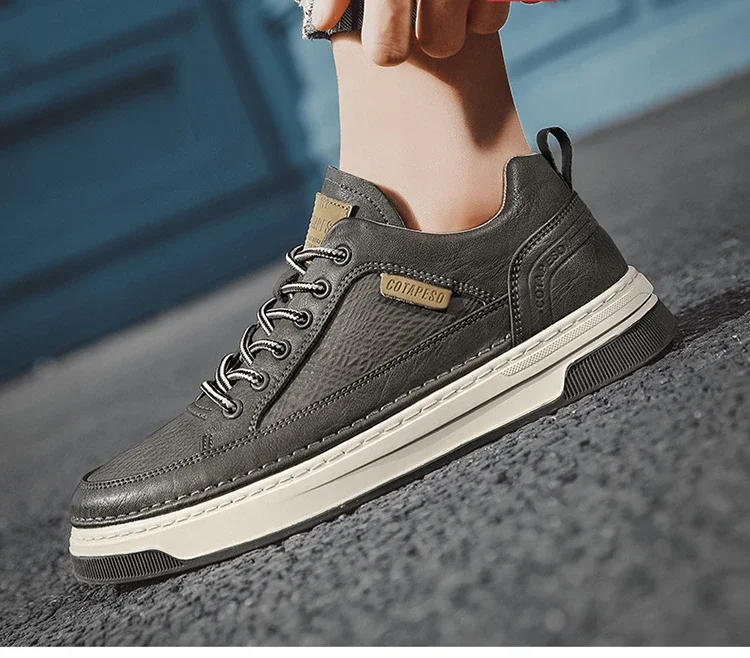 Description Picture 6 of itemMen's Leather Driving Walking Shoes Outdoor Jogging Sneakers Male Non-Slip Skate Flats Trainers Youth Boys Student Footwear 2024