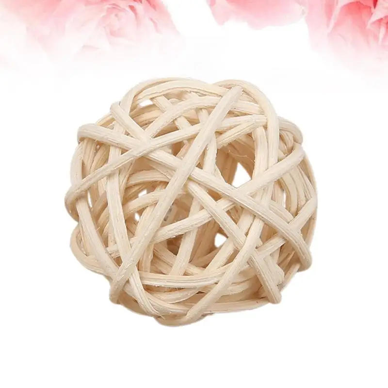 Description Picture 5 of item30Pcs 3cm Wicker Rattan Balls Natural Woven Hanging Pendants Aromatherapy Rattan Wedding Table Decoration