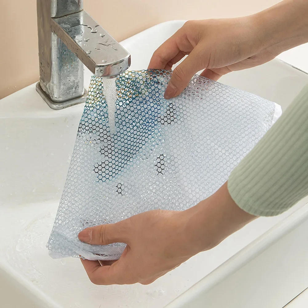 Description Picture 4 of itemRound Eletric Fan Anti-pinching Finger Protector Protective Cover Safety Mesh Net For Fan Dust Cover Children Guard Net Bag