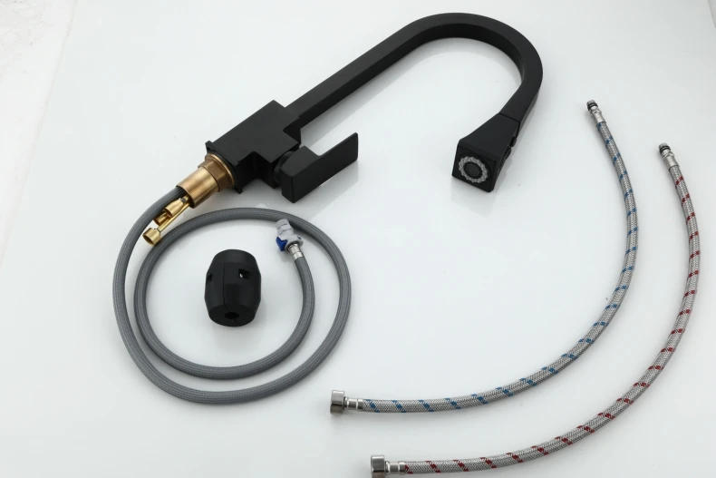 Description Picture 4 of itemTap Black and White Kitchen Faucet Dish Basin All Copper Hot and Cold Pull-out Rotating Household Showerhead Sink Basin Faucet