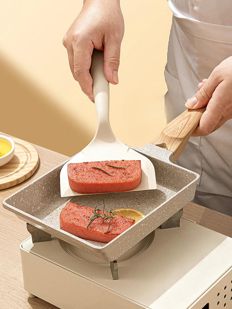 Description Picture 5 of itemSilicone Spatula Shovel Nonstick Fried Shovel Fish Spatula Nonstick Silicone Wide Flexible Turner Cookware Kitchen Tools