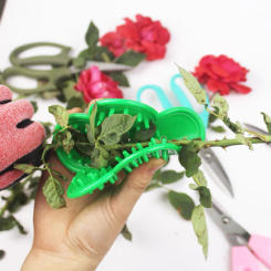 DIY Florist Flower Rose Thorn Stem Leaf Stripper Burr Removal Garden Tool Plastic DIY Cut Tool Pruning Tools