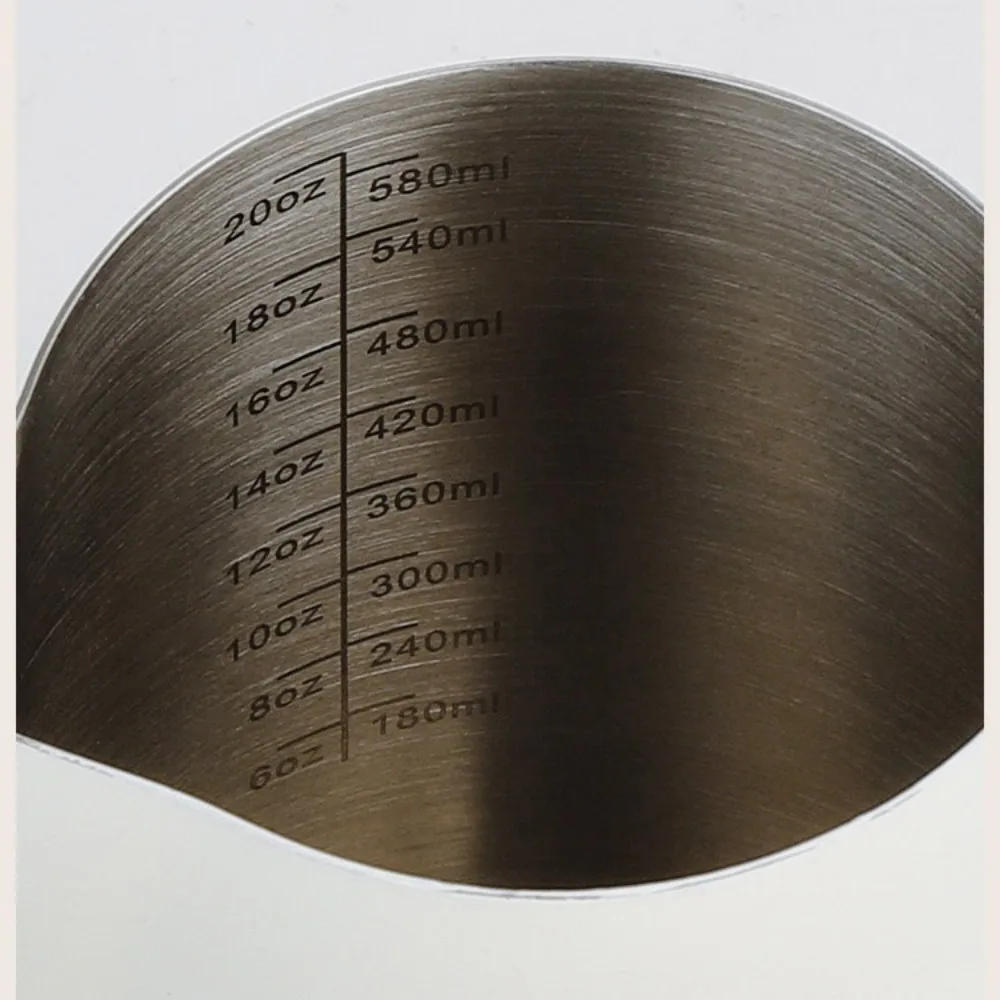 Description Picture 5 of itemMilk Frothing Pitcher with Temperature Display Stainless Steel Milk Jug for Latte Art Coffeeware Latee art Barista Accessory