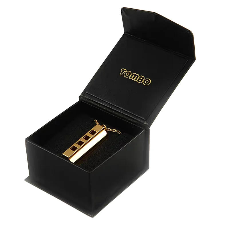 Description Picture 4 of itemTombo Baby Harmonica Necklace 4 Holes 8 Reed 8 Tones Mouth Organ Mini Harp Single Octave Range Armonica Japan Music Instruments