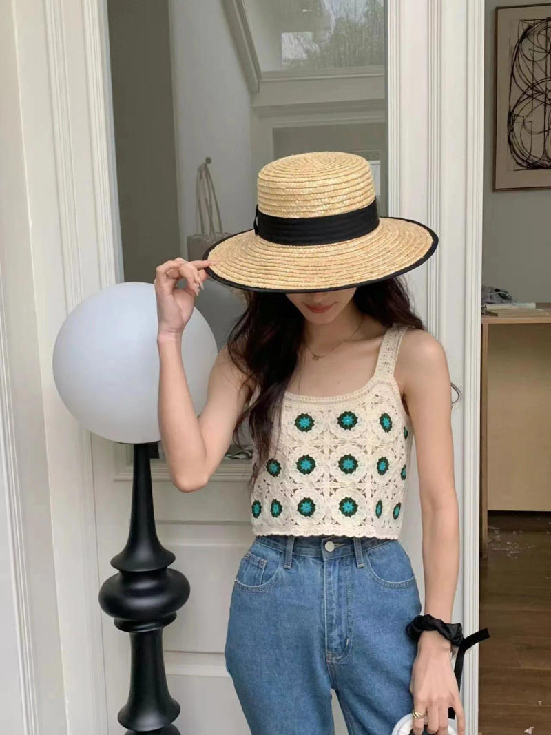 Description Picture 5 of itemGranny Square Cropped Tank Top Embroidery Crochet Cami Tops Summer Women Teen-girl Vacation Beach Outfit