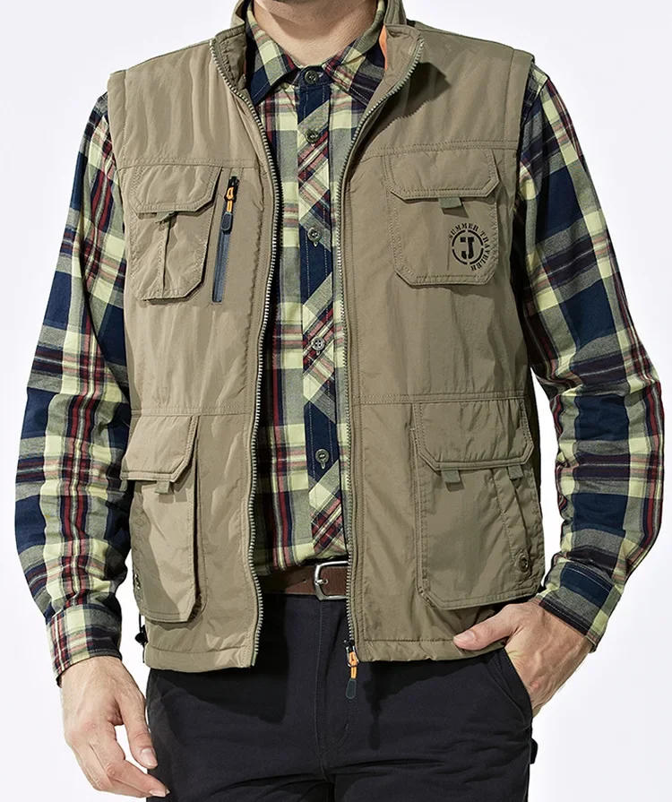 Description Picture 5 of itemMen Autumn Winter Vest Mens Casual Thicken Fleece Warm Waistcoat Outdoor Multi pocket Military Fishing Hiking Sleeveless Jacket