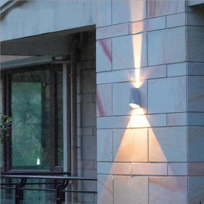 Description Picture 6 of item12W LED Outdoor&Indoor Wall Lamp IP65 Waterproof Park Porch Garden Villa Aisle Balcony Pergola Outdoor Exterior Wall Lighting