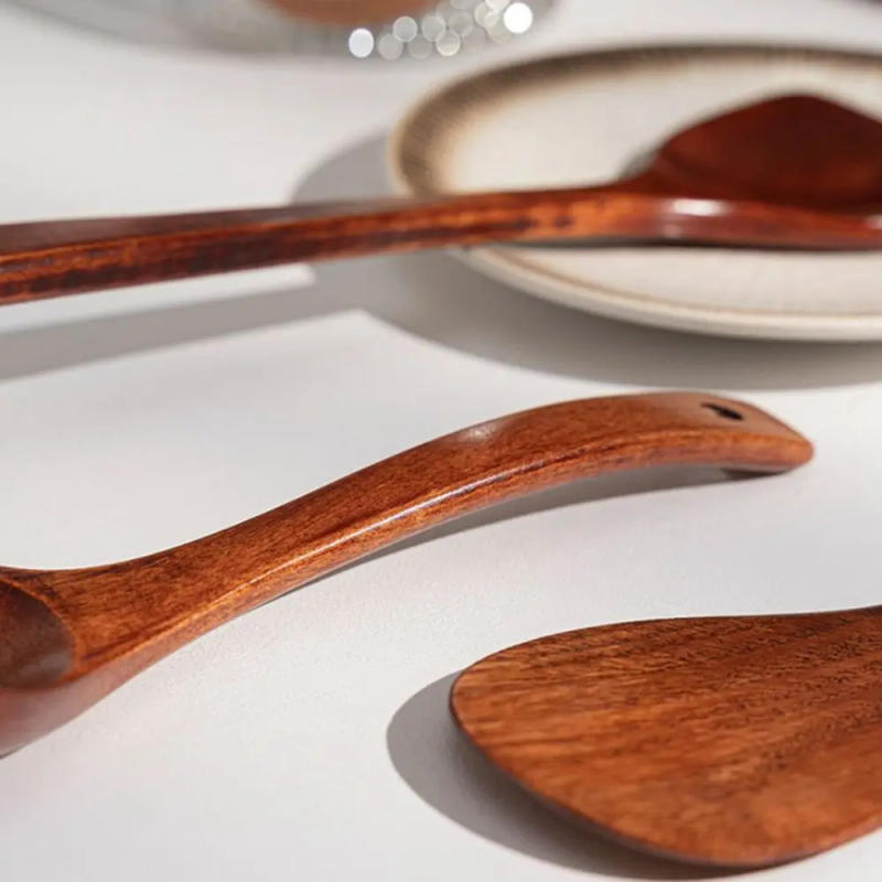 Description Picture 6 of itemTurner Natural Wood Tableware Cooking Cookware Kitchen Tool Soup Ladle Strainer Spoon Rice Scoop Cooking Utensils