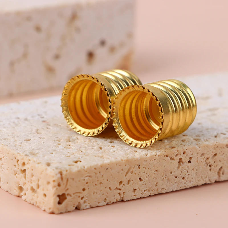 Description Picture 6 of item2Pcs E14 Candelabra to E12 Chandelier Candle LED Halogen Lamp Holder Bulb Base Light Holder Socket Adapter Converter