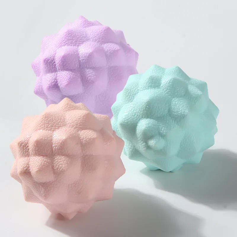 Description Picture 6 of itemDouble Lacrosse Massage Foot Massage Ball Back Muscle Relaxation Peanut Ball Shoulder and Neck Massage Yoga Ball TPR Material