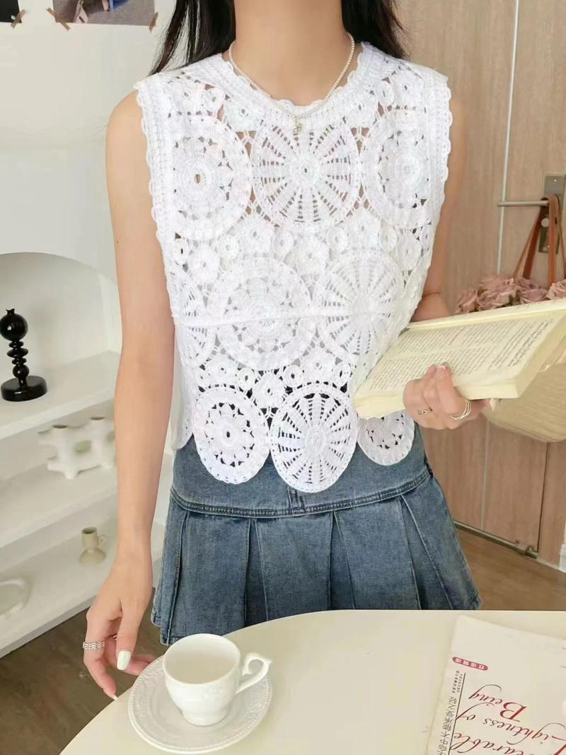 Description Picture 3 of itemSheer Crochet Tank Embroidery Lace Blouse Short Sleeve Open-knit Crop Tops for Women Spring Summer 2024 Boho Vacation Outfit