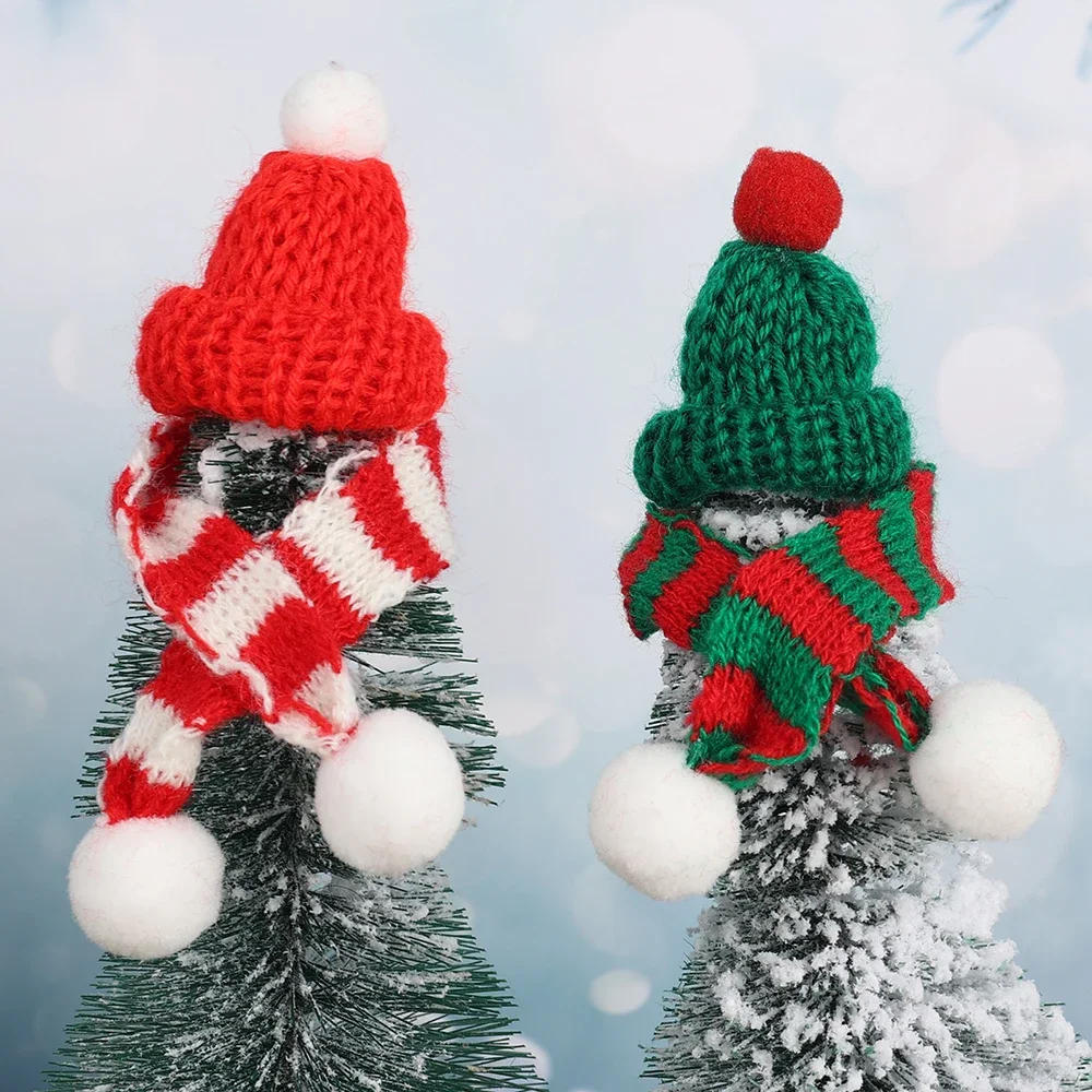 Description Picture 6 of item10-50pcs Mini Santa Hat Lollipop Wine Bottle Cap DIY Knitting Christmas Hats Scarf New Year Party Favors DIY Handmade Accessory