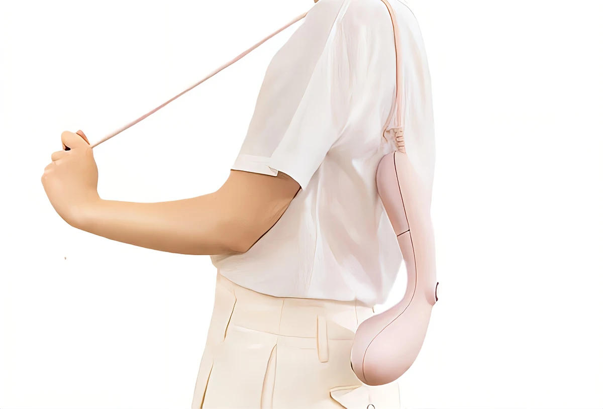 Description Picture 2 of itemHandheld Hanging Iron 2024 Household Small Steam Iron Portable Ironing Machine Steamer for Clothes Small Home Appliances