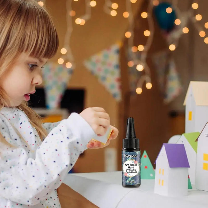 Description Picture 2 of itemEpoxy Resin Hard Glue UV Resin Clear DIY Resin Craft 50g Crystal Clear Fast Curing Resin, DIY Crafts Glue for Handmade Jewelry