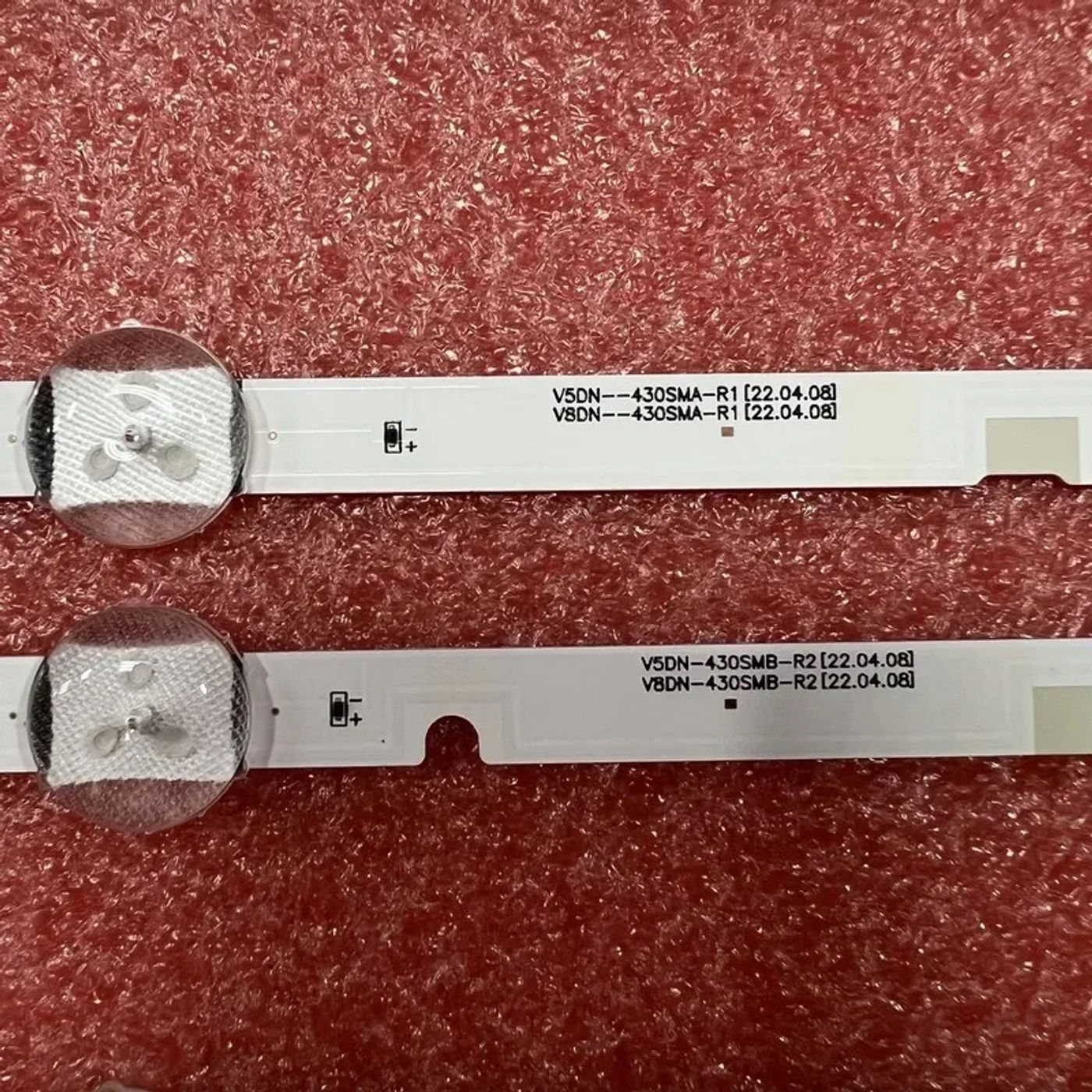 Slide e3c80d58de1a4e1185a758fa50d3ef03