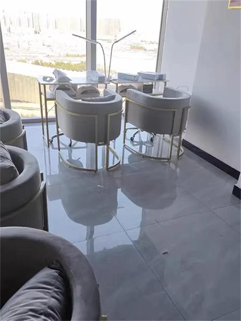 Description Picture 4 of itemSimple Iron Art Nail Tables Beauty Salon Professional Manicure Table European Salon Furniture Home Double-layer Table Chair Set