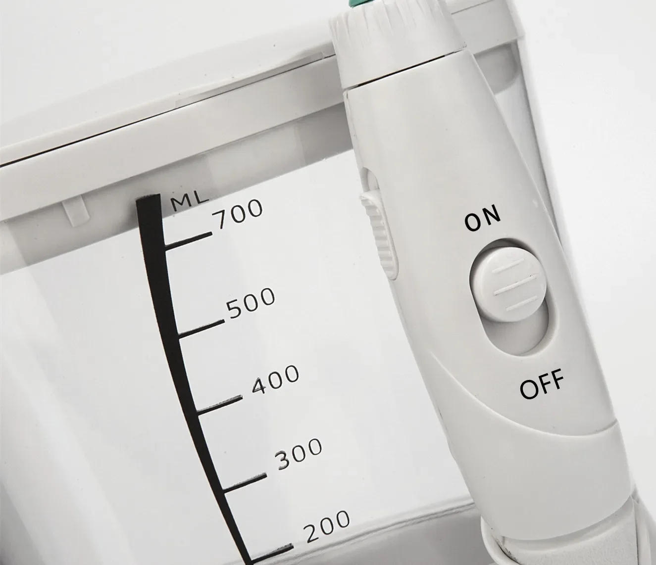 Description Picture 6 of item700Ml Tooth Washer Family Household Tooth Flusher High Frequency Pulse Large Capacity Orthodontic Water Floss