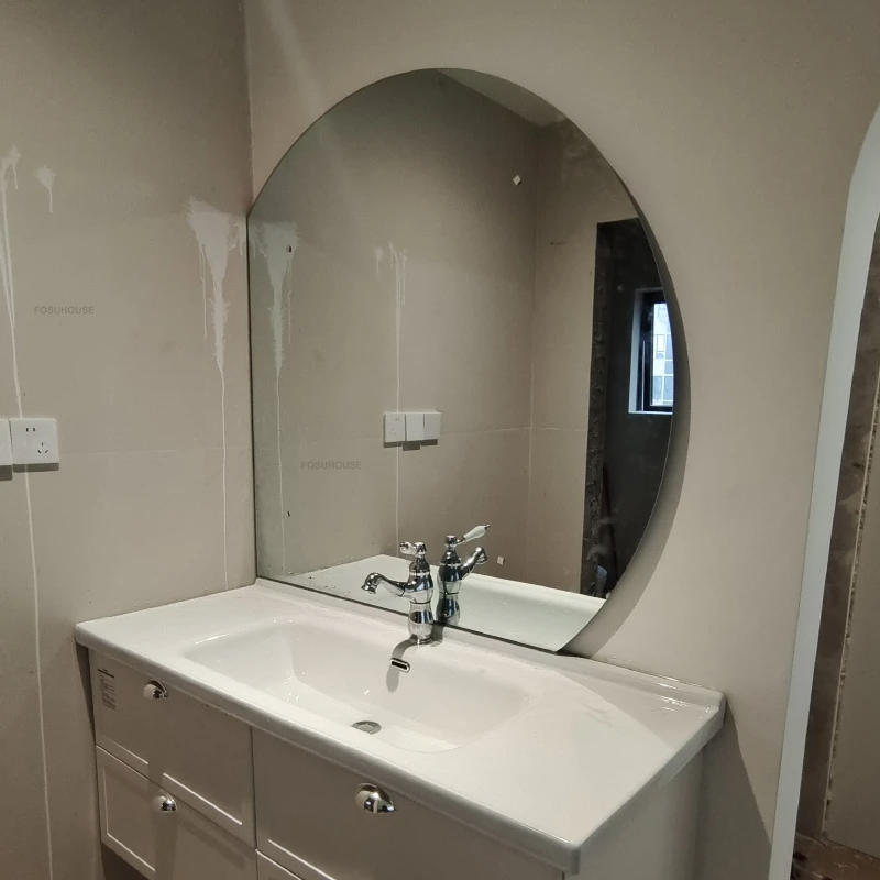 Description Picture 4 of itemEuropean Semicircular Smart Bathroom Mirrors Special-shaped Wall-mounted Bath Mirrors Multi-functional Bedroom Makeup Mirror