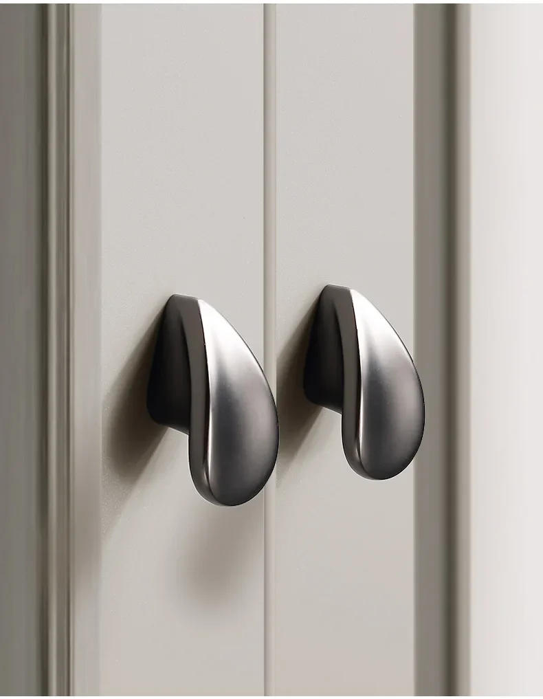 Description Picture 6 of itemWardrobe Wine Cabinet Handles Luxury Pearl Gray Door Handles Drawer Knobs Furniture European Nordic Light Simple Cabinet Handle
