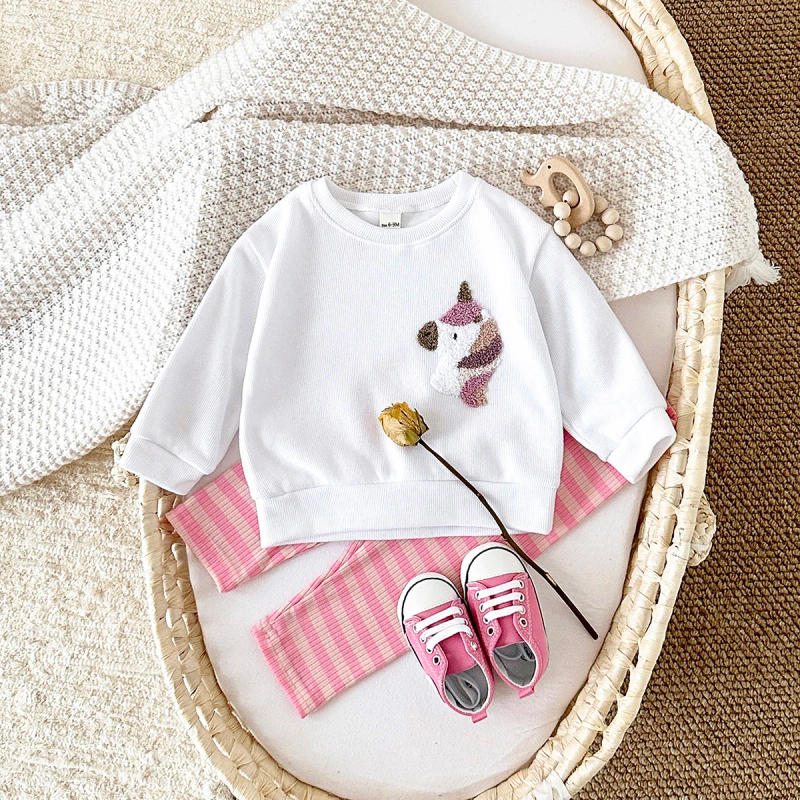Description Picture 5 of itemNewborn Baby Clothes Sets New Baby Clothing Spring Boys Girls 2Pcs Autumn Infant Toddler Outfits Cute Cartoon Penguin Embroidery
