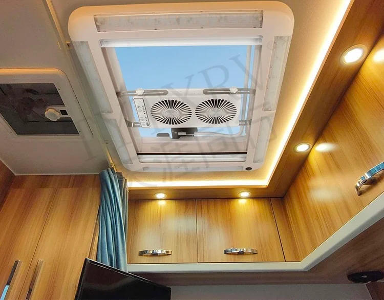 Description Picture 5 of item700 * 500 Camper Top Rv Car Roof Window  with Led Light Pleated Curtain and Flying Screen Acrylic Glass