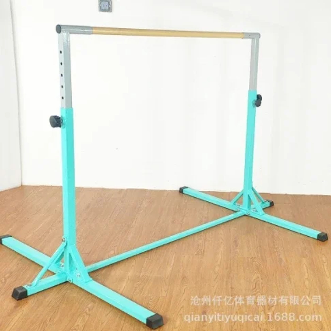 Slide 1c1d843e70a04063b832961d0c307af9
