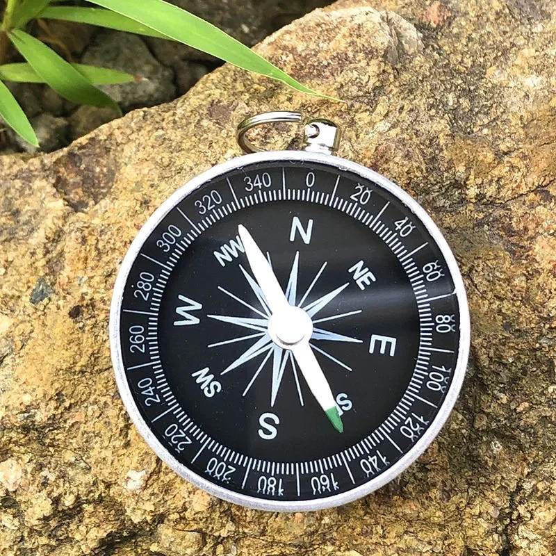 Description Picture 6 of itemPortable Compass Key Chain for Outdoor Camping Lightweight Aluminum Compass Trekking Hiking Survival Compass