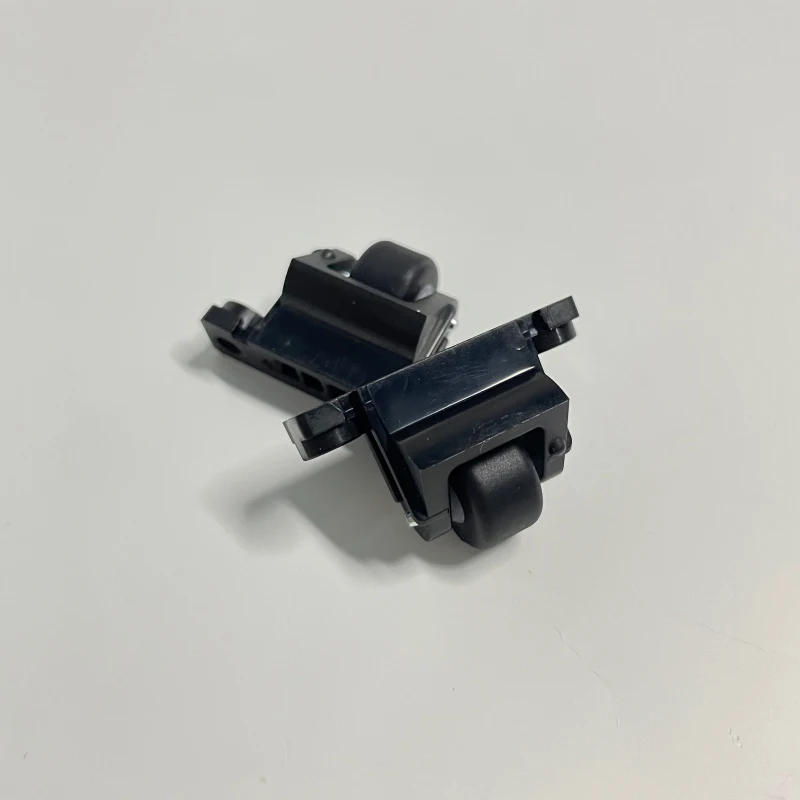 Description Picture 3 of itemOriginal Rear Wheel Assembly Dirty Water Filter Cartridge Scraper Spare Parts Accessories For Roborock Dyad Robot Vacuum Cleaner