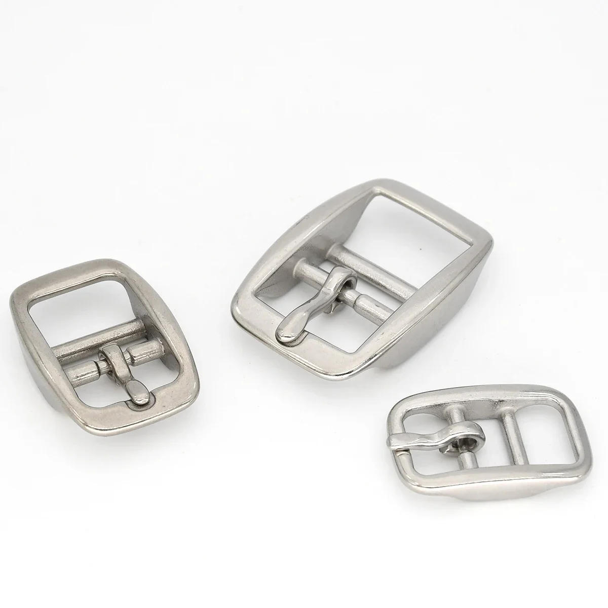 Description Picture 6 of itemStainless Steel Belt Buckle Center Bar Adjustable Single Pin Buckle Leathercraft Strap Parts Horse Halter Harness Accessories