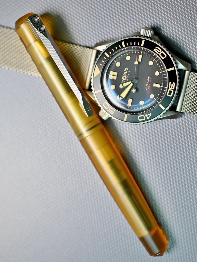 Description Picture 3 of itemPEI and Titanium Alloy EDC Fountain Pen Signature Pen Stationery Writing Multi-functional Portable Outdoor Tools