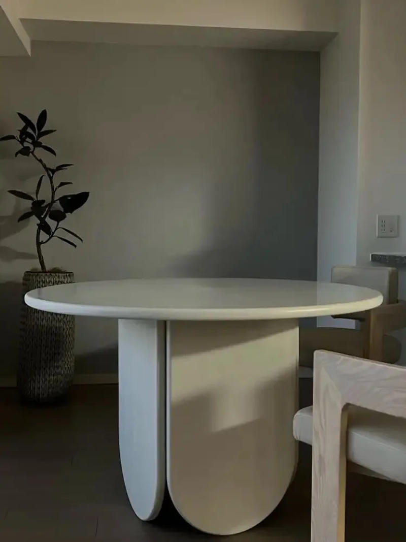 Description Picture 6 of itemNordic Light Luxury Solid Wood Dining Chair Handrail Backrest Desk Designer